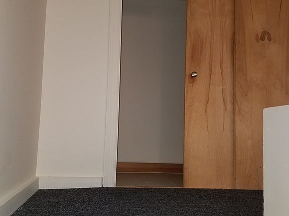 4th image of 315 W 30th St APT 2F