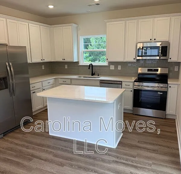 311 Ponder Rd — Photo 3