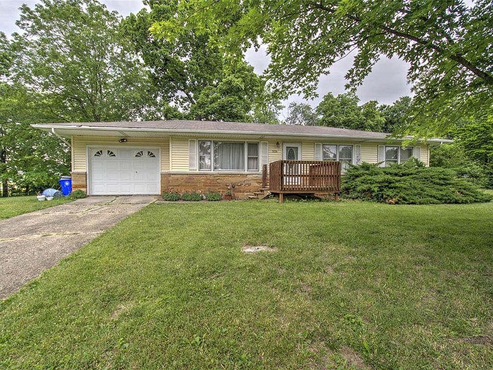 1st image of 226 Hickorywood Dr
