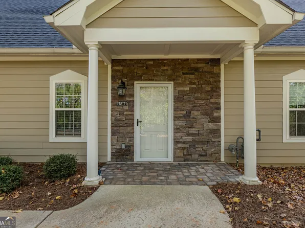 1304 Village Blvd SE, Rome, GA 30161
