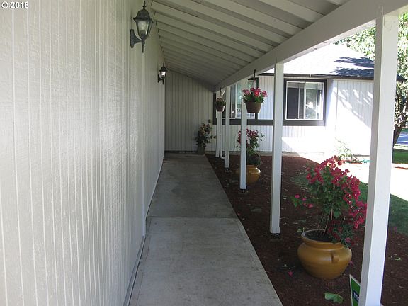 4th image of 13020 NE 8th Pl