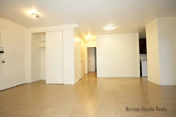 Rented by Norman Raindel, LREB | media 3