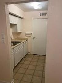 5th image of 12506 Ashford Meadow Dr APT B