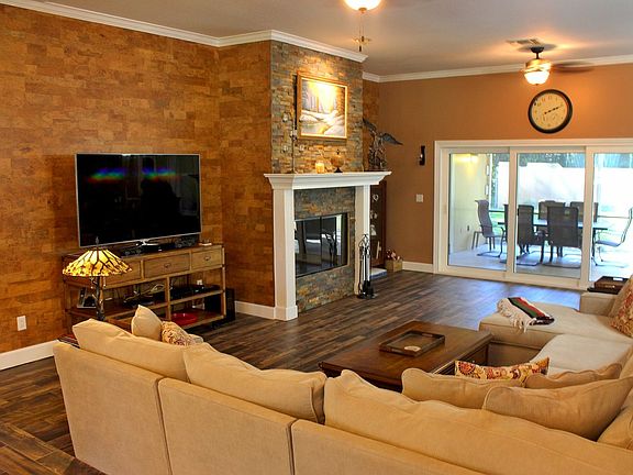 3rd image of 3156 Forest Breeze Way