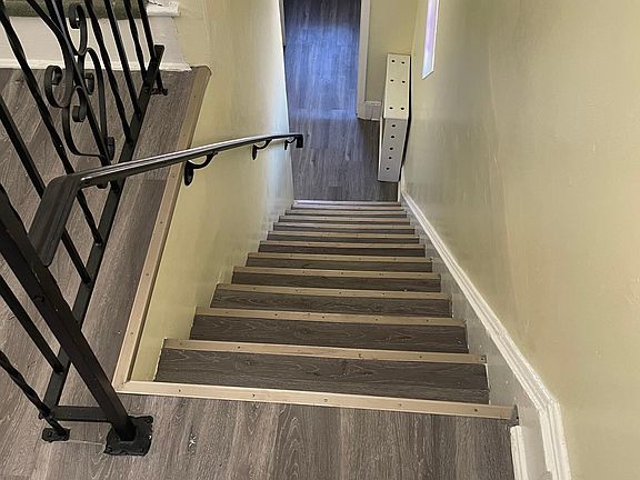 5th image of 230 John St APT 2