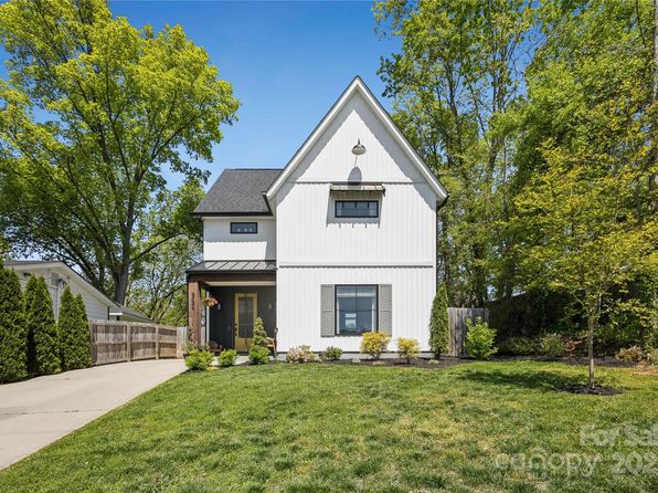 324 Elm St, Belmont, NC 28012