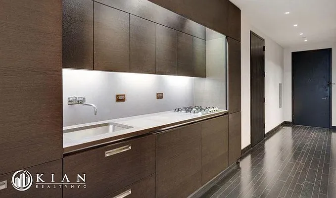 Rented by Kian Realty | media 116