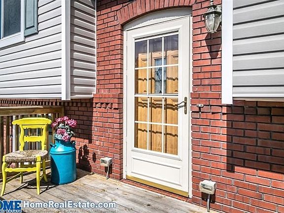 3rd image of 13910 Bailie St