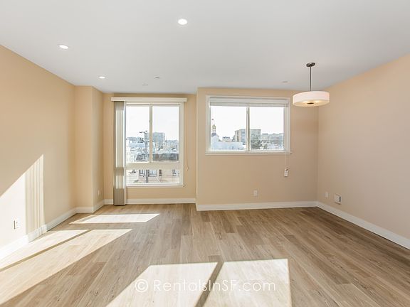 5th image of 395 26th Ave