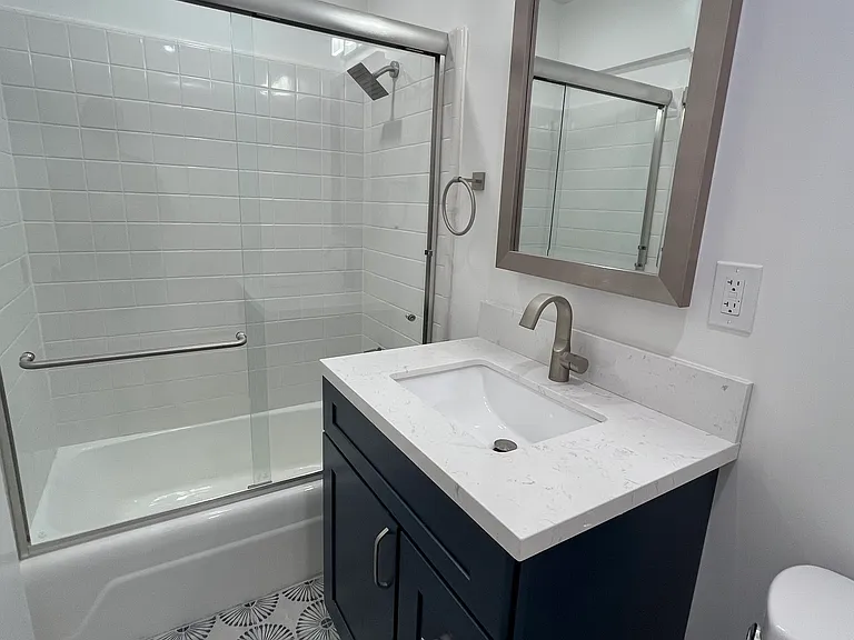729 Longfellow Ave — Photo 6