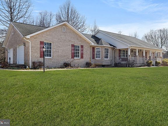 3rd image of 56 Smoot Rd