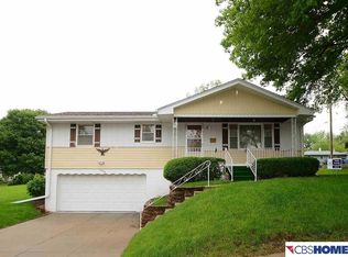 4909 Browne St, Omaha, NE 68104