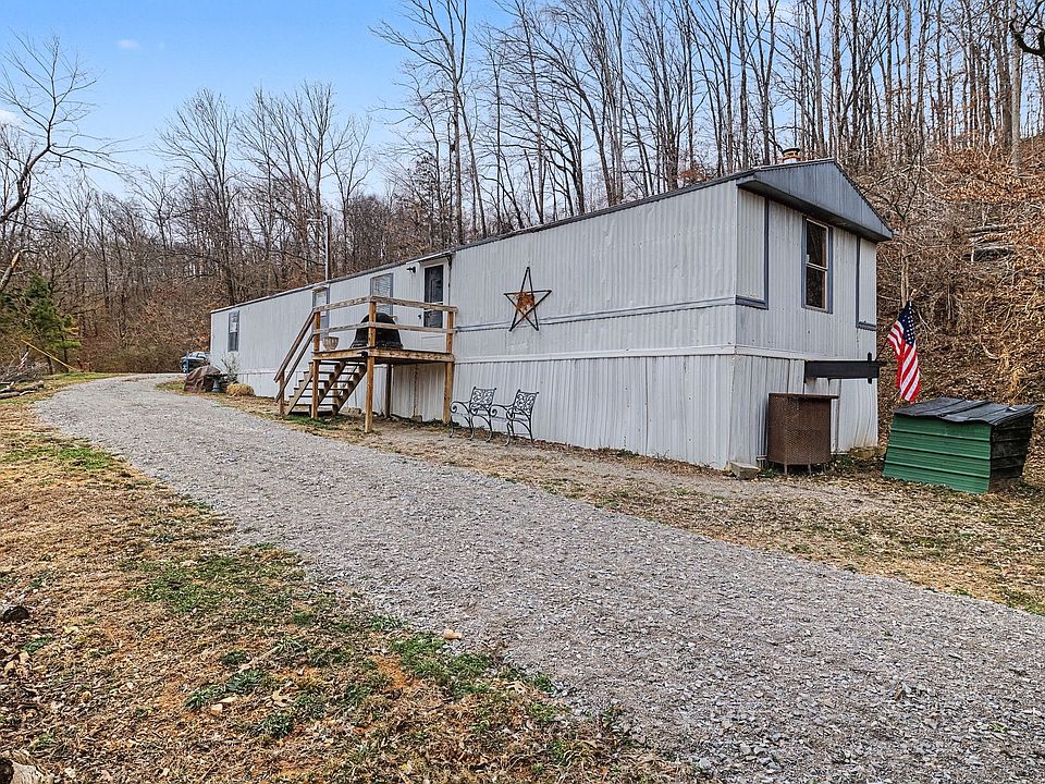 1st image of 424 Bear Creek Trl