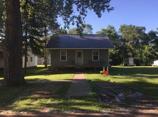 407 Jefferson St, Bruce, SD 57220