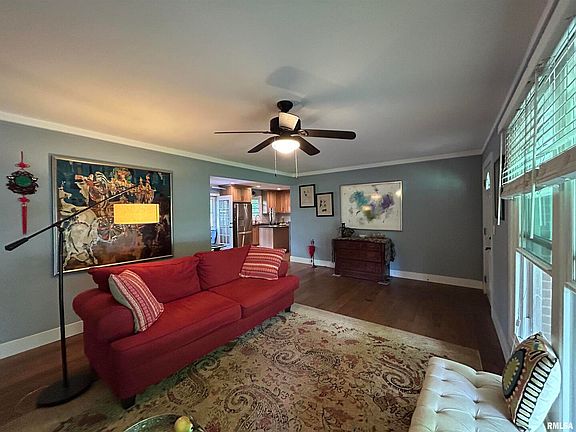 5th image of 1404 W Taylor Dr