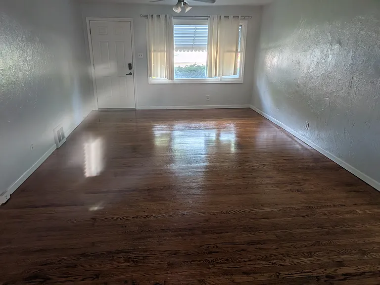1205 N Florissant Rd — Photo 2