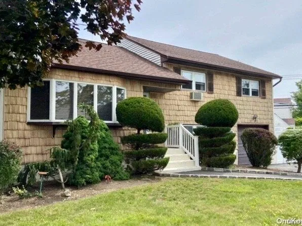 3797 Regent Lane, Wantagh, NY 11793