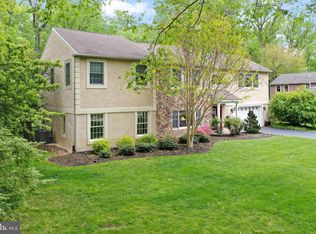 5 Forest Rd, Wayne, PA 19087