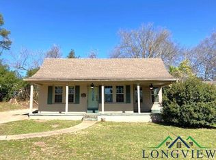 206 Pine St, Henderson, TX 75654