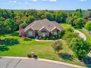 1601 Wagon Trail Blvd, Harrah, OK 73045