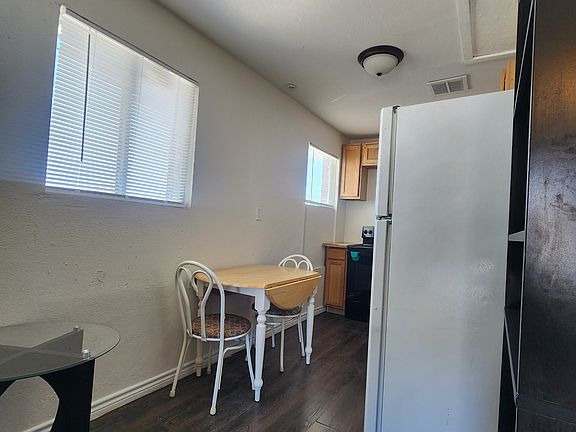 5th image of 3804 Nations Ave #2