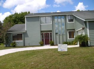 2322 Hidden Lake St, Kissimmee, FL 34741