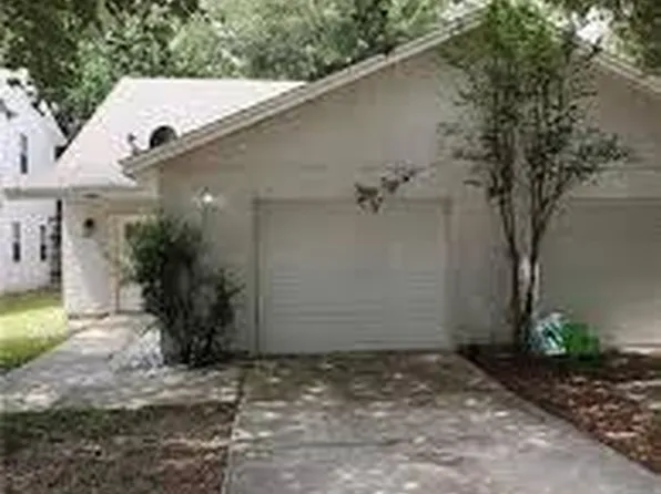 1061 S 19th St, Fernandina Beach, FL 32034