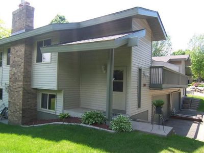9777 Dorset Ln, Eden Prairie, MN, 55347