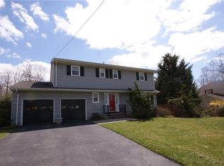 35 Ross Hall Blvd S, Piscataway, NJ 08854