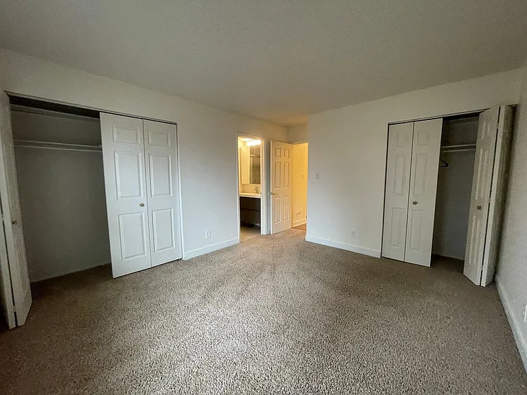 5918 S Willow Way — Photo 12