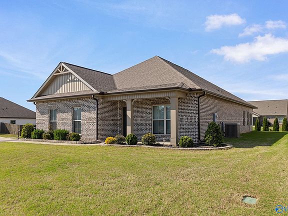 2nd image of 13803 Azalea Ridge Ln