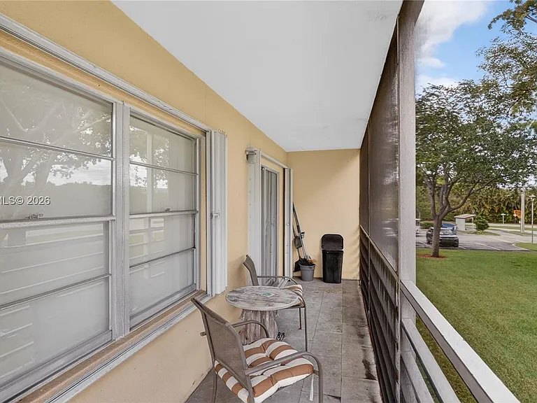 438 Mansfield Dr #438-K — Photo 14