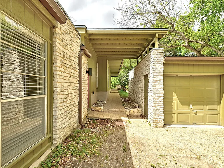 6202 Laurel Valley Dr #B — Photo 24