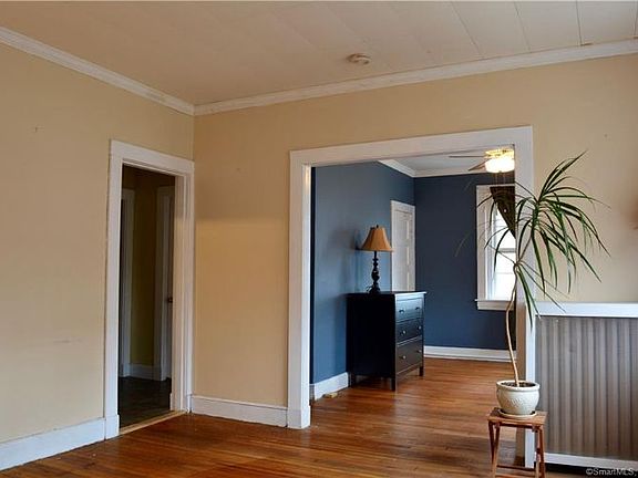 4th image of 2811 Fairfield Ave APT 4