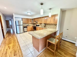 21-25 43rd St #2, Astoria, NY 11105