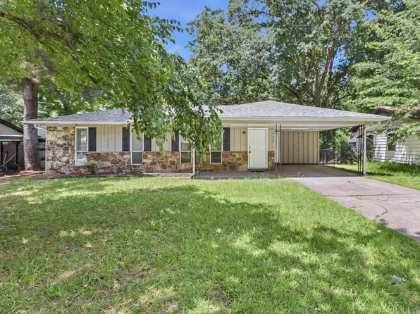 208 Raney Pl, Jacksonville, AR 72076