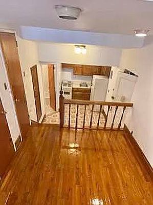 4th image of 67 W 68th St #1A