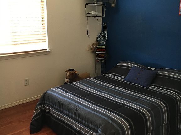 3rd image of 6181 Thunder River Pl