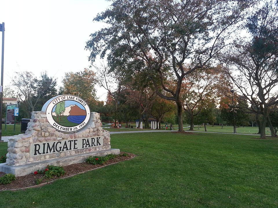 Rimgate Parks steps away