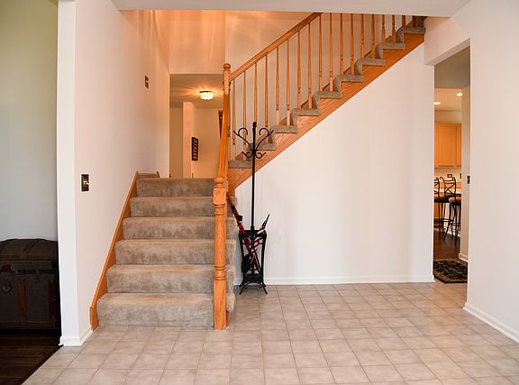 4th image of 5689 Caribou Ln