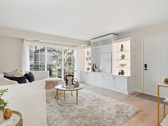 3rd image of 17 N Madison Ave APT 2