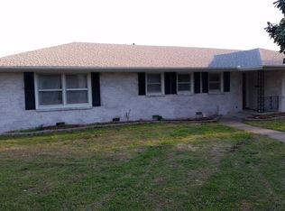 701 S 4th St, Okemah, OK 74859