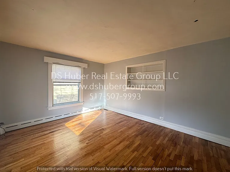 117 E North St #A — Photo 5