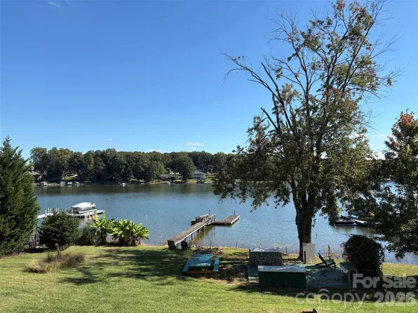 173 Homer Ln #17, Mooresville, NC 28117