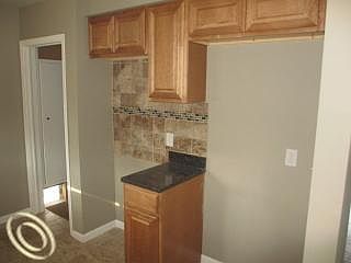 5th image of 6117 Plainfield St