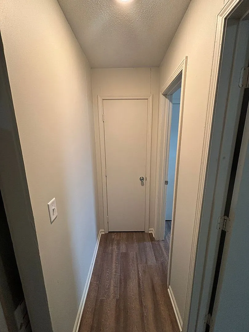 Brookside Apartments — Photo 4