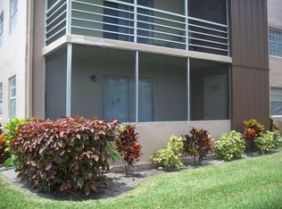 22 Burgundy Dr #A, Delray Beach, FL 33484