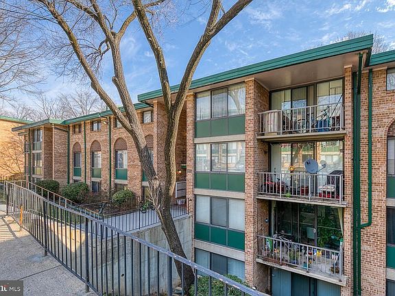 4th image of 485 N Armistead St APT 103