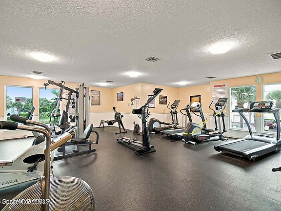 3rd image of 115 Ocean Park Ln #115