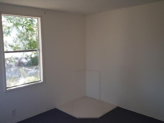 4th image of 750 Sunbonnet Ln